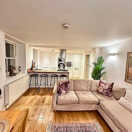Appartamento Opulent Oasis In Londra Esterno foto