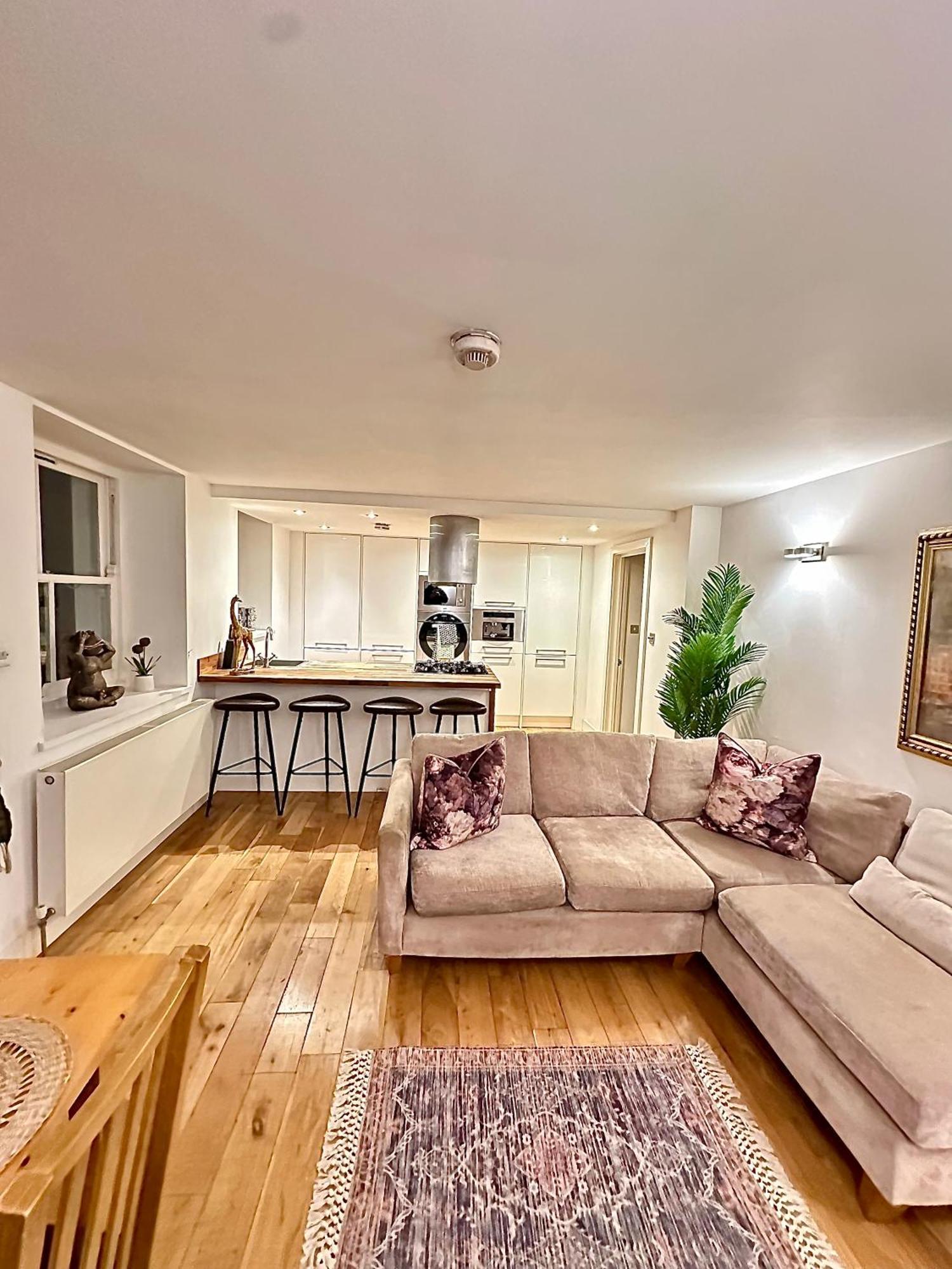 Appartamento Opulent Oasis In Londra Esterno foto
