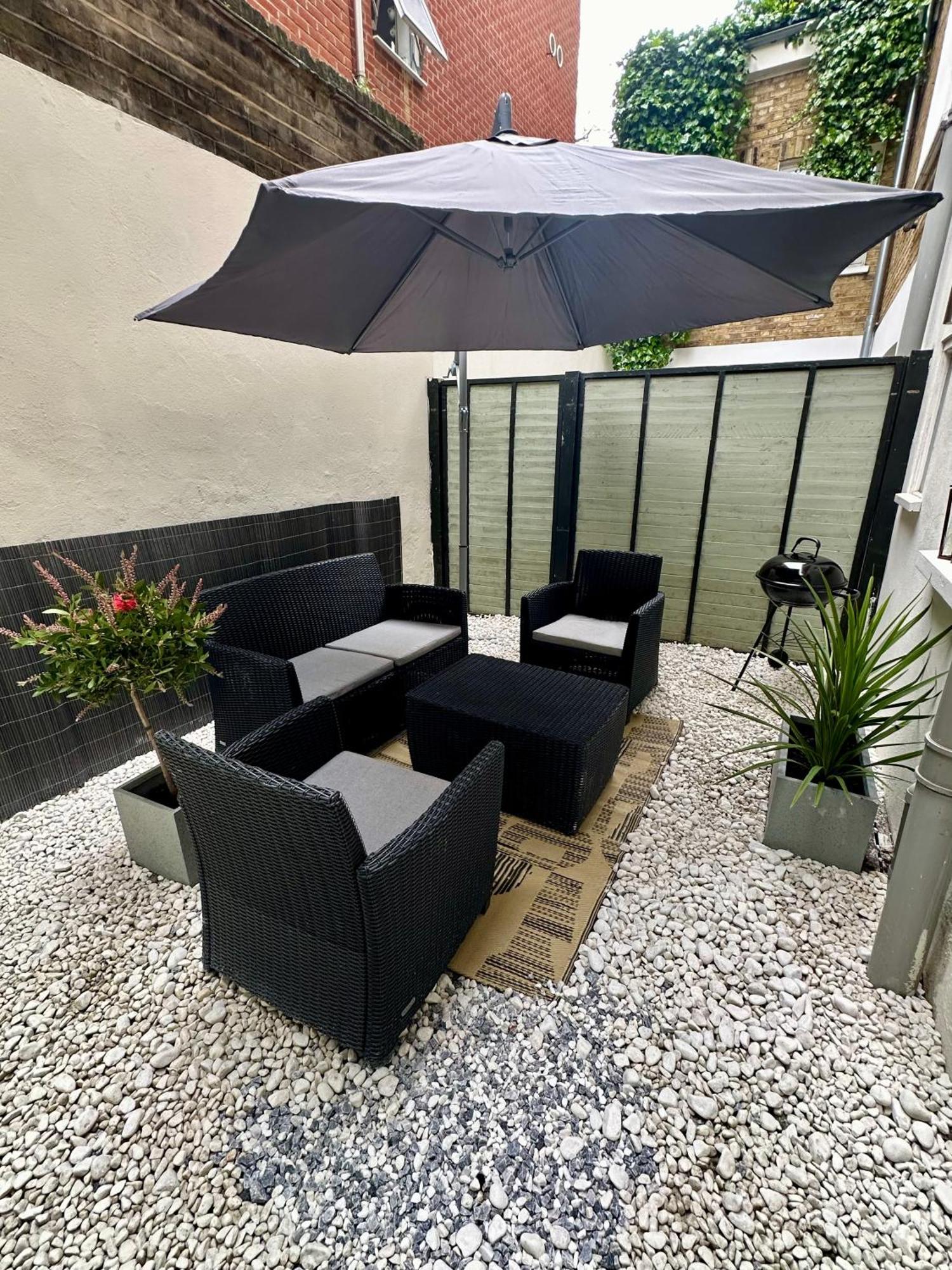 Appartamento Opulent Oasis In Londra Esterno foto